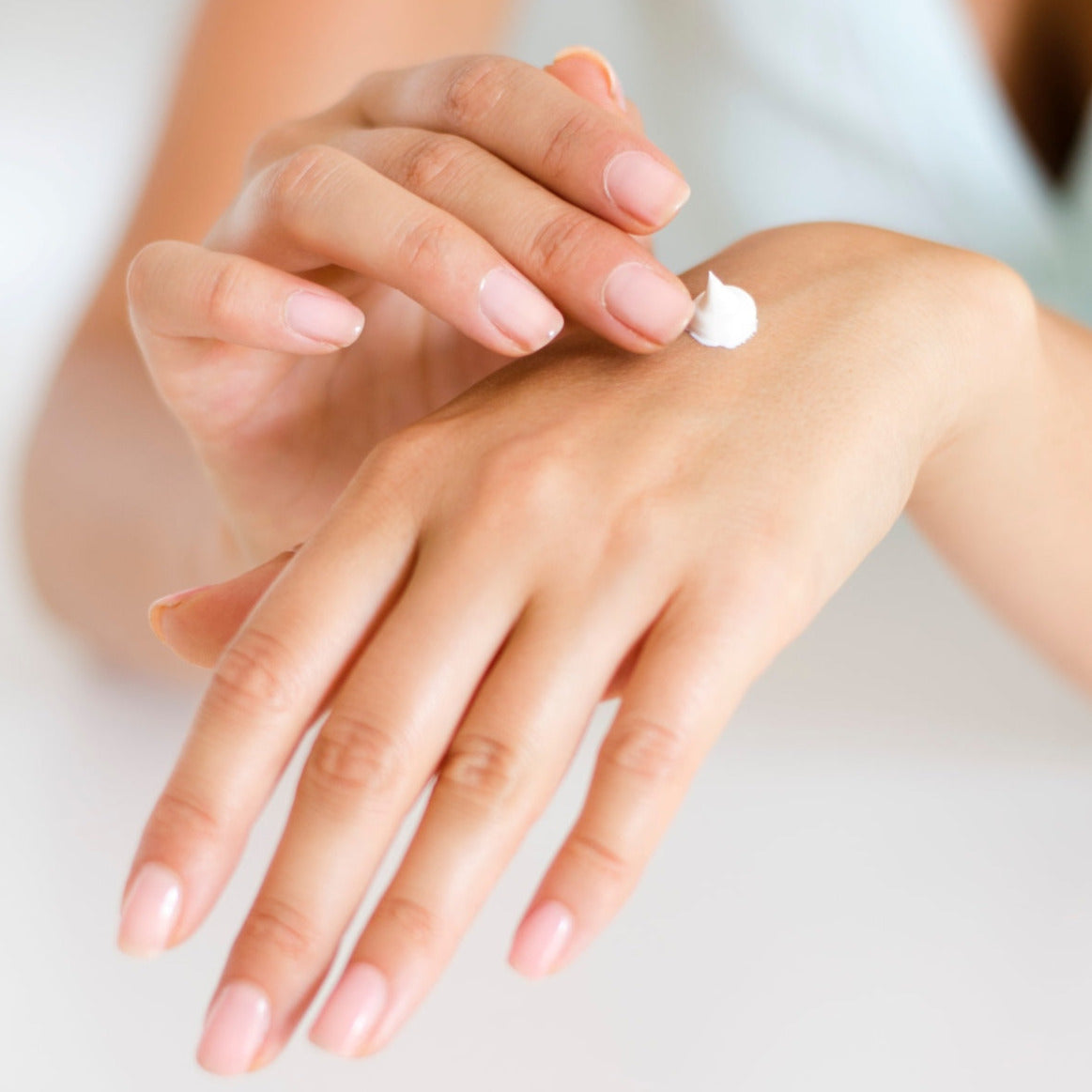 Basische Handcreme ph-Cosmetics - die basische Handpflege für jeden Tag
