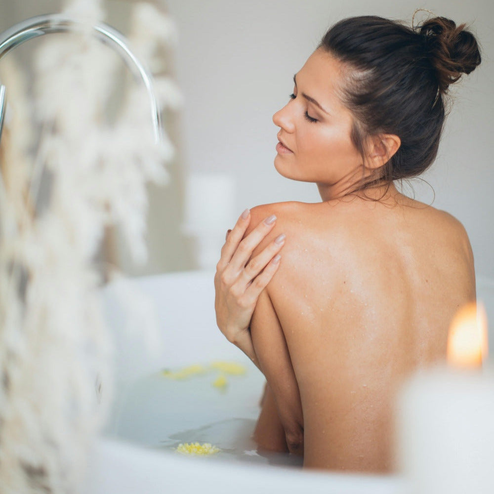 Detoxy Bad mit Bioleo Detoxy Badezusatz