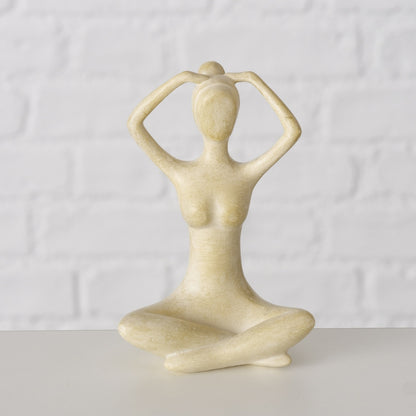 Yoga-Dame Atem